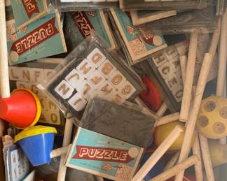 Vintage kid’s party favors