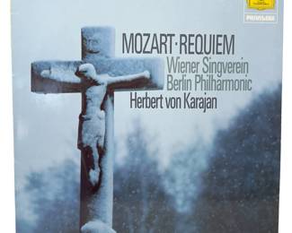 Mozart Requiem K. 626 Vinyl LP Herbert von Karajan Berlin Philharmonic Deutsche Grammophon 2535 257-10