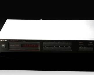 Vintage Rotel RT-935AX AM/FM Stereo Tuner in Original Box