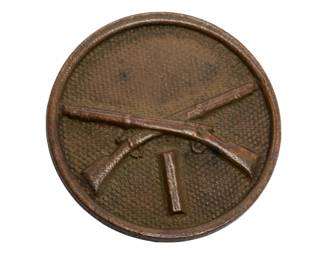 Original WWI US Army Infantry Collar Disc Crossed Rifles "I" Enlisted Doughboy Uniform Insignia
