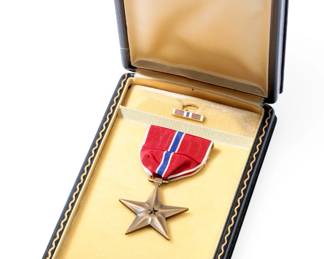 Named & Cased WWII US Bronze Star Medal - Engraved to Ralph S. Clark