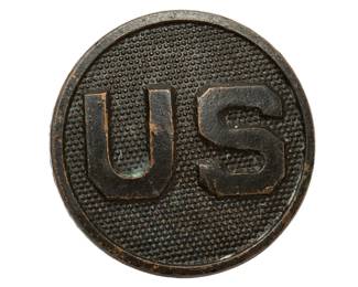 WWI US Army Enlisted Collar Disc Textured Background Single Post Prongs Authentic Military Uniform Insignia Vintage