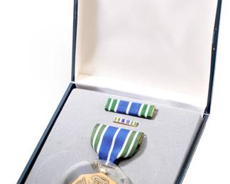 United States Army Achievement Medal (AAM) - Complete Cased Set with Ribbon Bar