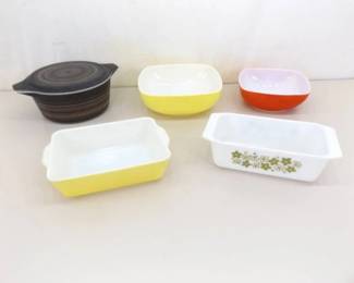 Lot of Vintage Misc MCM Pyrex 
