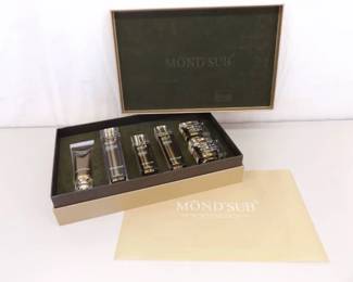 NEW in Box Mond'Sub Skin Care Set
