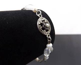 .925 Sterling Silver Baroque Pearl Bracelet
