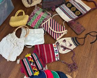 Fun vintage handbags and purses 