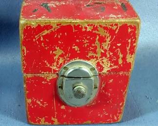 WWII Blast Cap Box