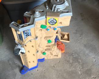 toys