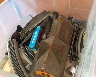 train accessories