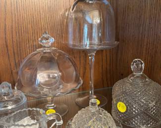 Love these small domed dessert stands, covered dishes