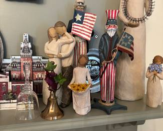 Americana Statues.  Houses and Businesses and Historical buildings of Independence handpainted by local artist,