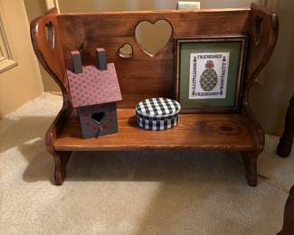 Love this doll pine heart bench