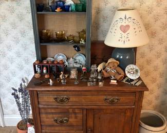 Wonderful Oak Washstand with hardware