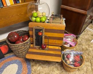 Small Student Desk Notice the apple bowl with apples inside.