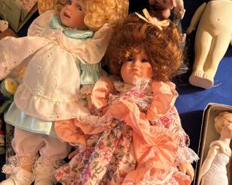 Hinged Dolls, need to be restrung
