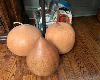 Gourds through out the house.  Different sizes, shapes and types