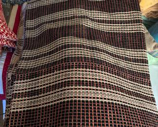 Overshot loom woven