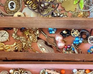Assorted costume jewelry
