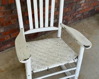 White wicker rocker (1 of 2)
