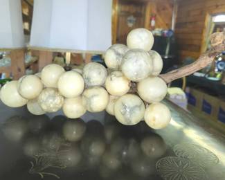 Vintage Alabaster Natural Stone Grape Cluster