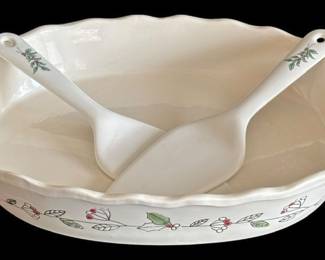 Arlington Nikko Holiday Ceramic Dishes