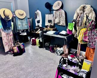 Name Brand Clothing, Shoes and Accessories