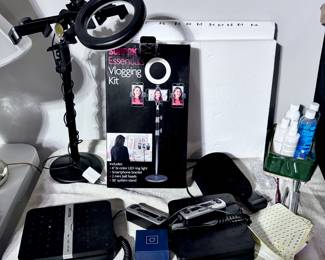 Ring Lighting and Jewelry Scales