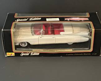 Maisto Cadillac Eldorado Biarritz