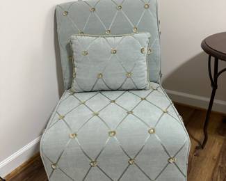 Simpleton Slipper Chair