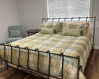 Metal King Size Sleigh bed