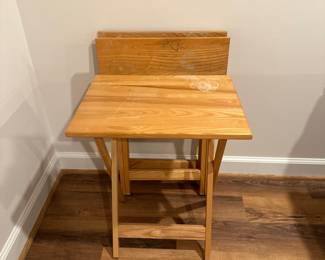 Wood TV tray set