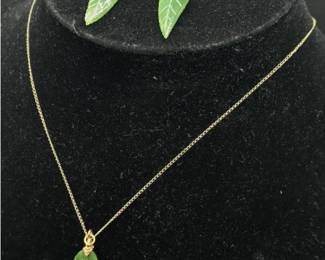 Vintage 14K Gold Green Jadeite Leaf Necklace and 12K Gold Filled Earrings