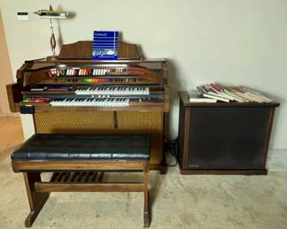 Kimball Camelot Model L200 Organ and Organ Speaker Model 12