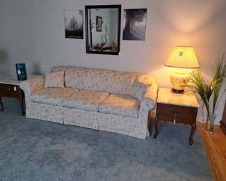NICE SOFABED