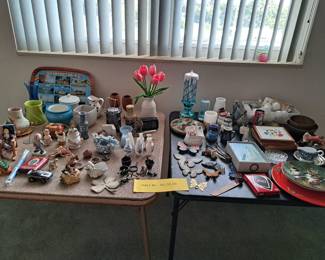 DOLLAR TABLES - SEE WHAT YOU CAN FIND!