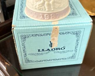 Lladro Bell