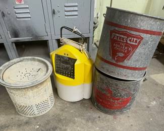 Frabill Flow-Troll Minnow Bucket And Vintage Minnow Buckets 