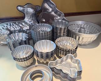 vintage aluminum baking molds,