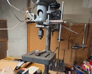 Delta Homecraft Drill Press.