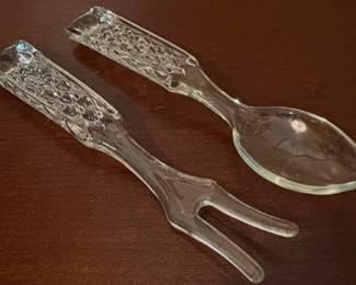 Anchor Hocking in the Wexford pattern serving folk and spoon