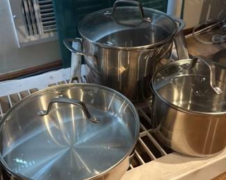 Calphalon 1390 10-inch Fry Pan with Lid 