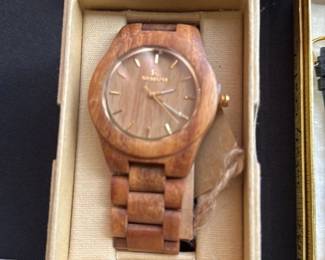 Men's Wooden Wristwatch