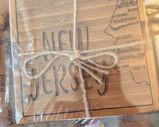 New Jersey Themed Bamboo Cheese Board and Knife Set 