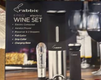 Rabbit 8 piece Electric Wine Set 
