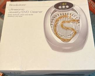 Brookstone Ultrasonic Jewelry/DVD Cleaner 