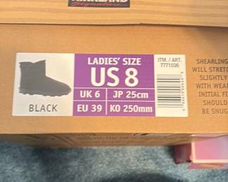 Kirkland Signature Women's Boots 