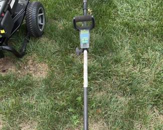 Craftsman 32cc String Trimmer 