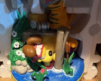 Garfield "Sittin' on the Deck" Figurine 