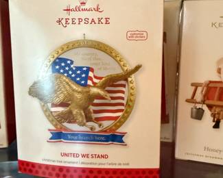 Hallmark Keepsake "United We Stand" Ornament 